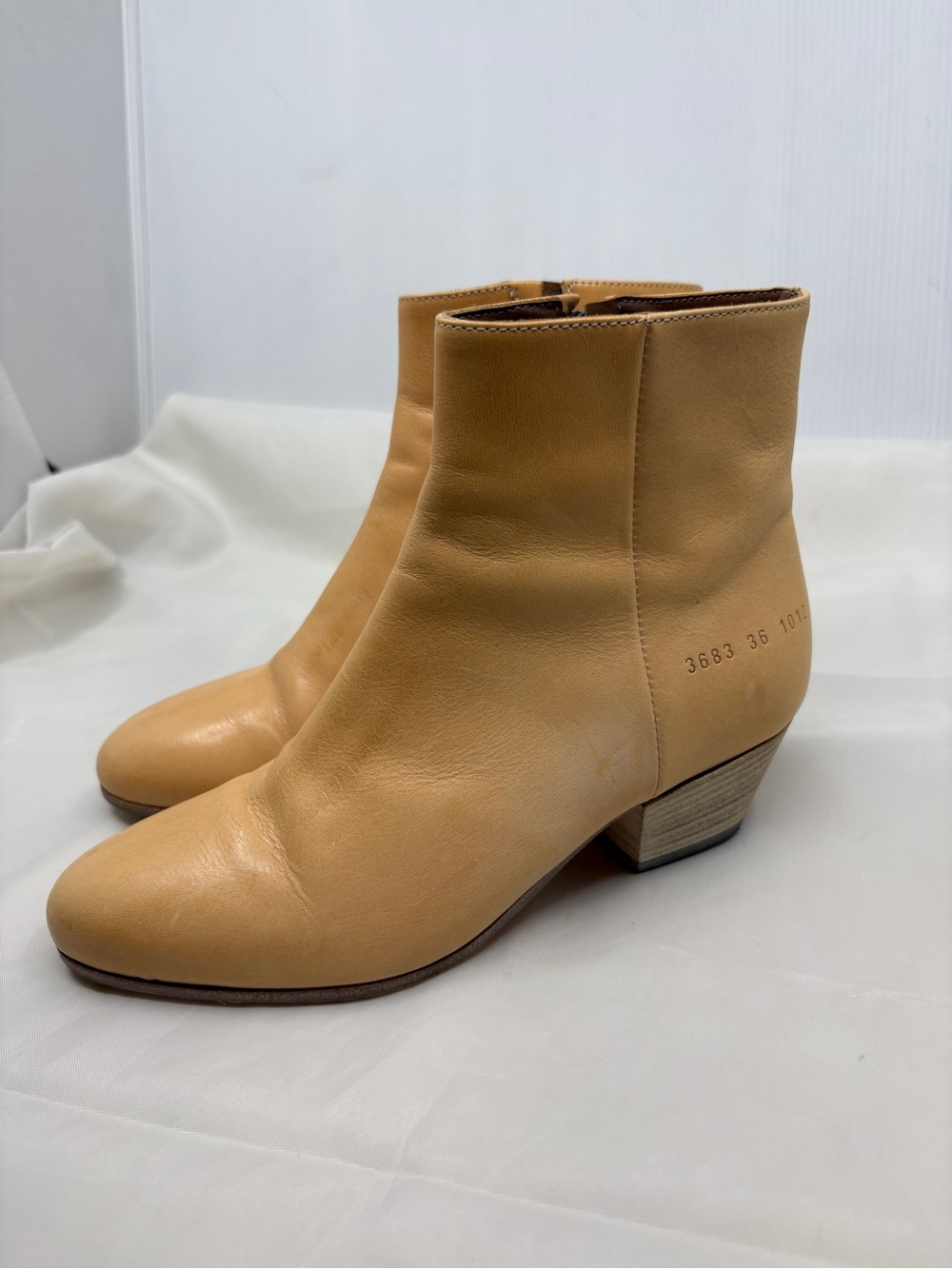 Common Projects Women's Beige Stacked Heel Western Ankle Boots Size 36 Euro Chic